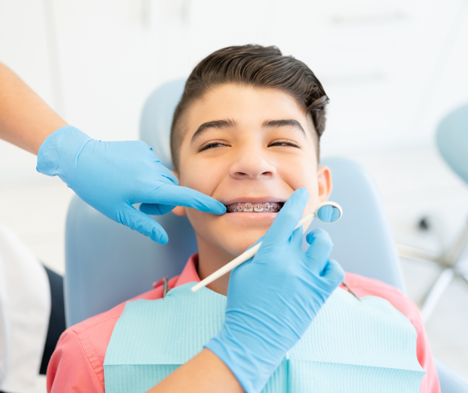 what-do-orthodontists-do-on-the-first-visit-hutta-price